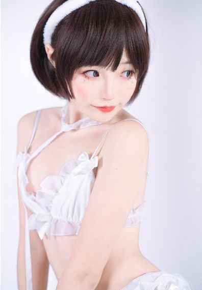 后备空姐